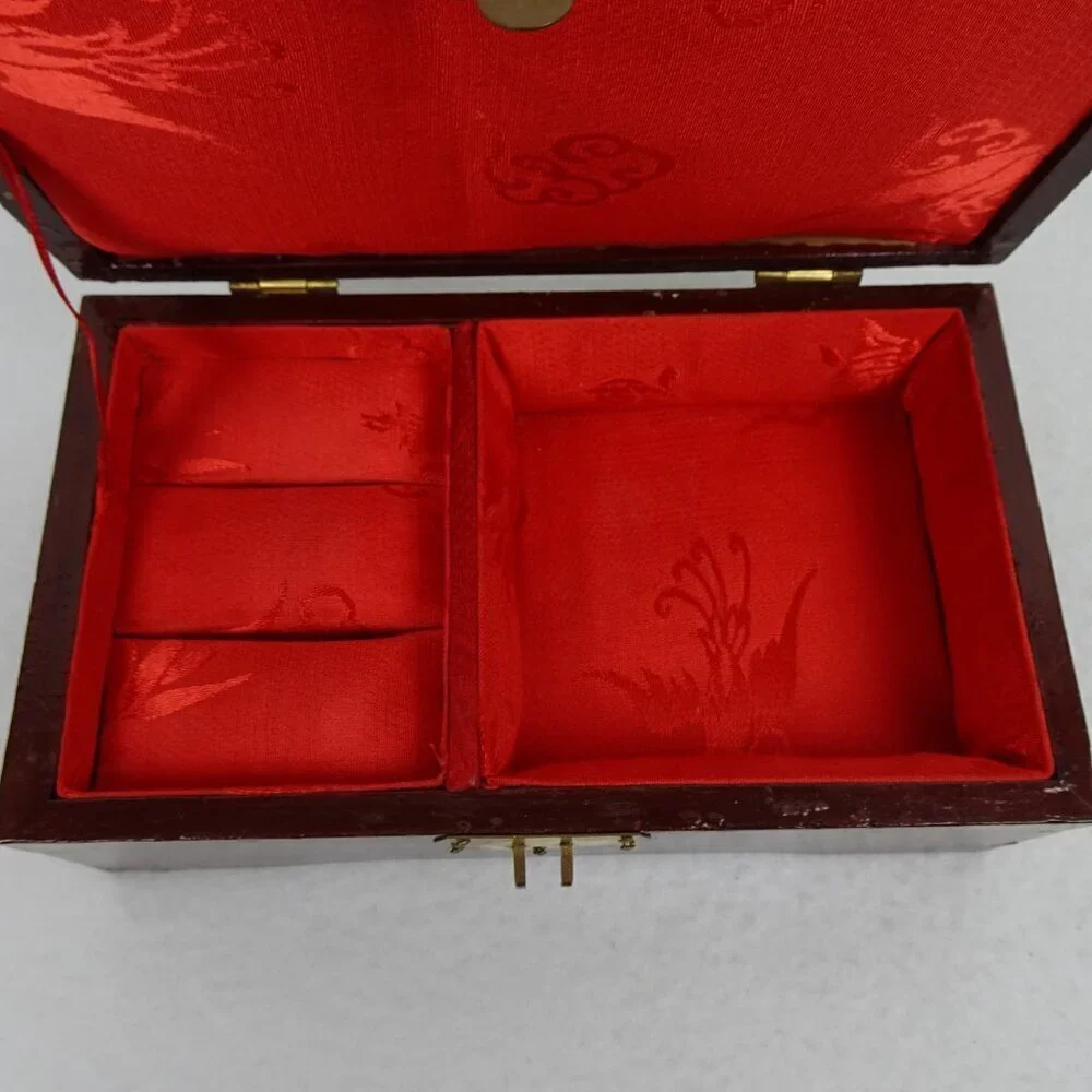 Vintage Asian Jewelry Box Lacquered Carved Diorama Art Inset Pagoda Lined
